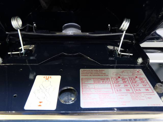 Mercedes-Benz 300 SE