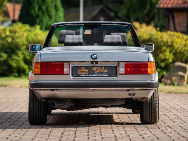 BMW 325i