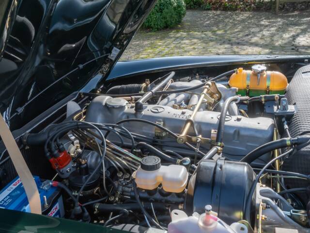 Mercedes-Benz 250 SL
