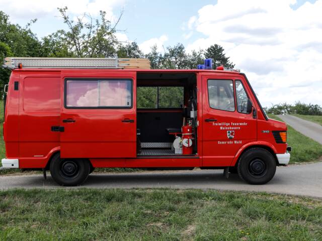 Mercedes-Benz T1 310
