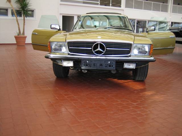 Mercedes-Benz 280 SLC