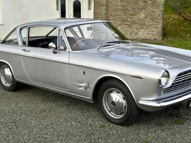 Image 1/50 of FIAT 2300 S Coupe (1964)