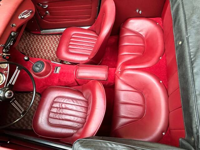 Austin-Healey 3000 Mk II (BJ7)