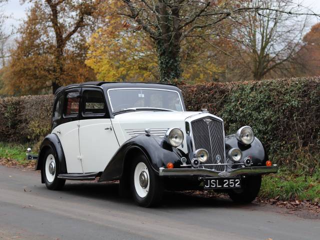 Image 1/22 of Wolseley 14/56 (1937)