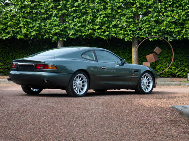 Aston Martin DB 7