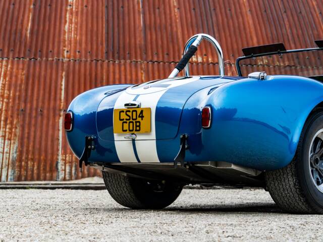 AC Cobra 427