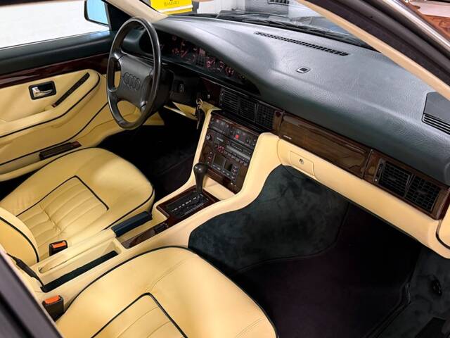 Audi V8 4.2