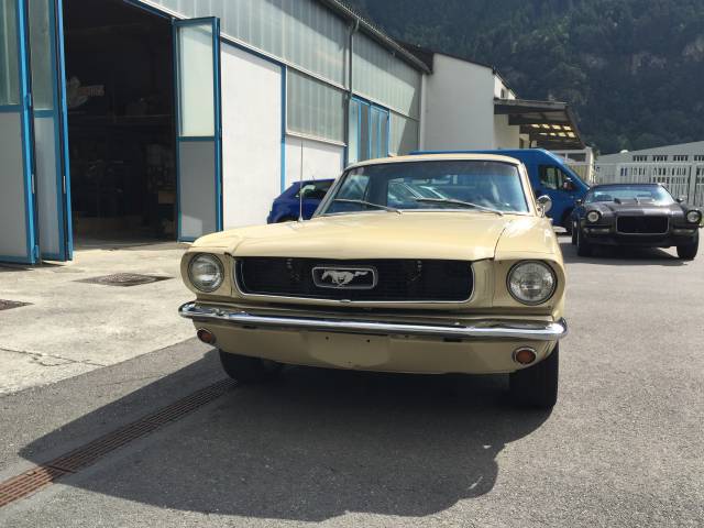 Ford Mustang 289