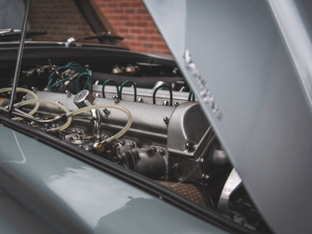 Aston Martin DB 5