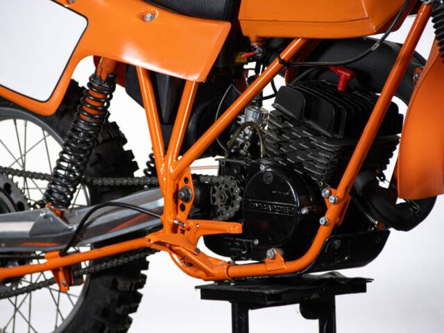 Can-Am 125 MX-6