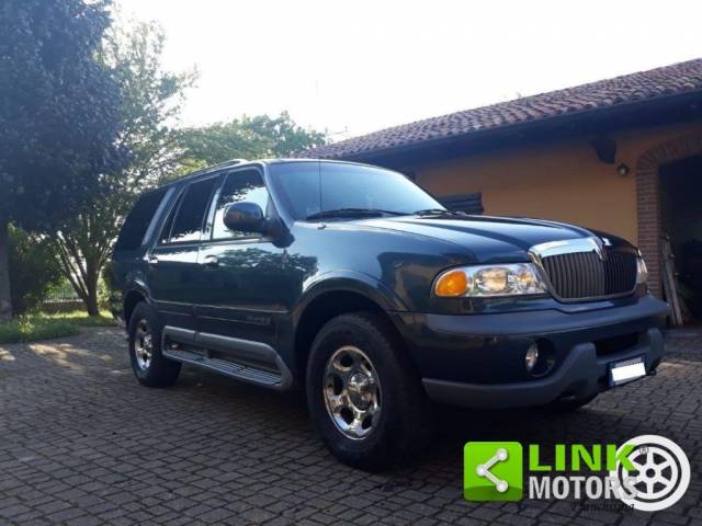 Bild 1/9 von Lincoln Navigator (2000)