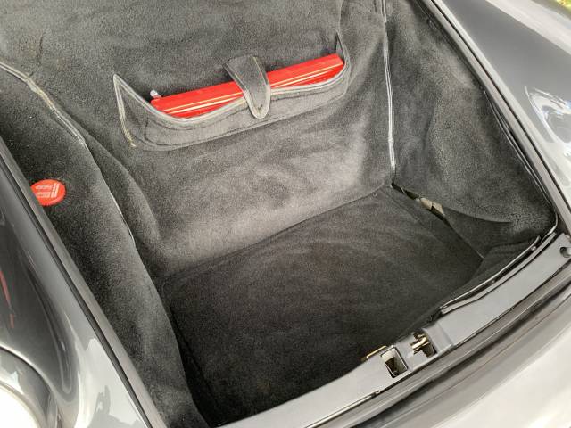 Porsche 911 Carrera 4