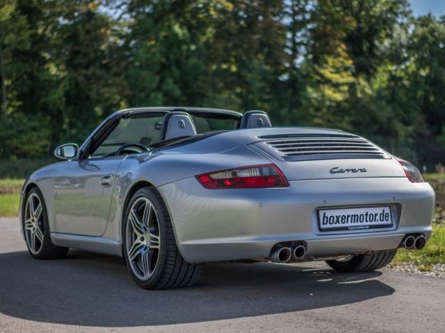 Porsche 911 Carrera