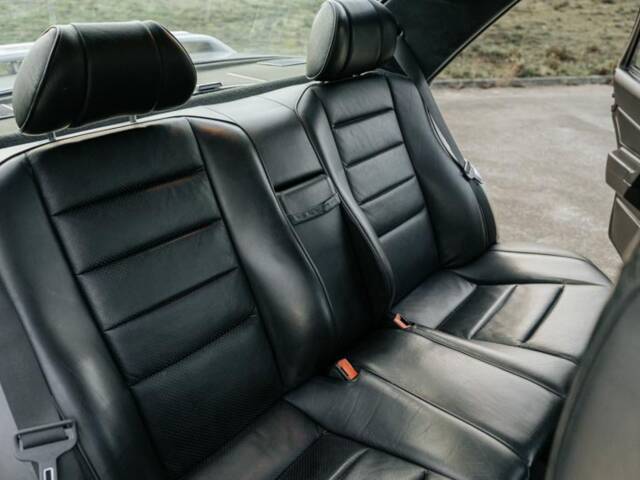 Mercedes-Benz 190 E 2.3-16