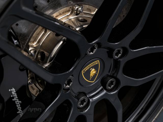 Lamborghini Murciélago LP670-4 SV