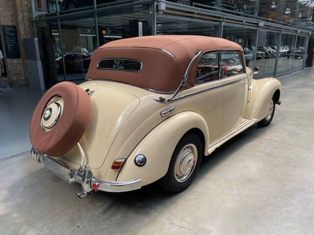 Mercedes-Benz 220 Cabriolet B