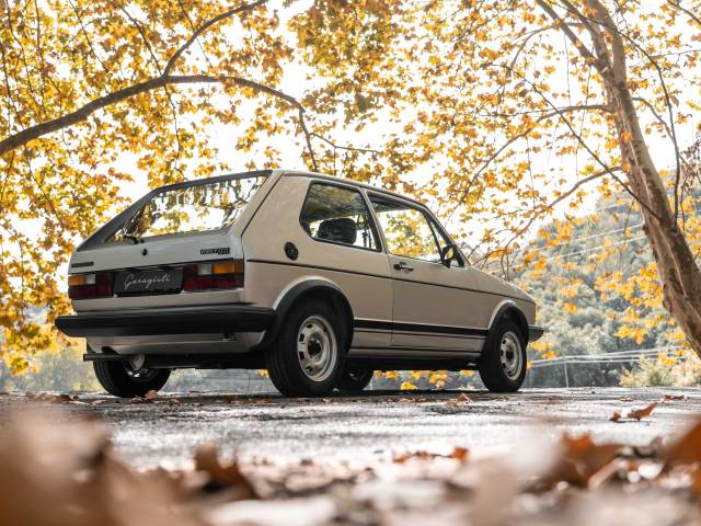 Volkswagen Golf Mk I GTI 1.6