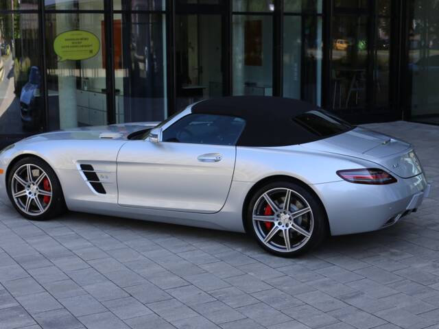 Mercedes-Benz SLS AMG Roadster