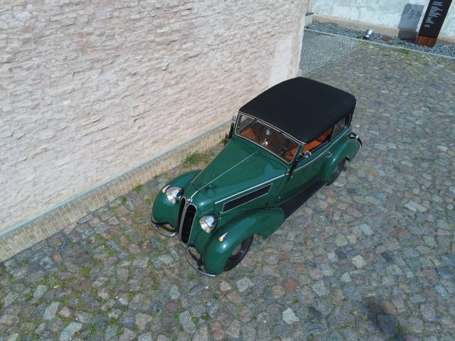 BMW 329