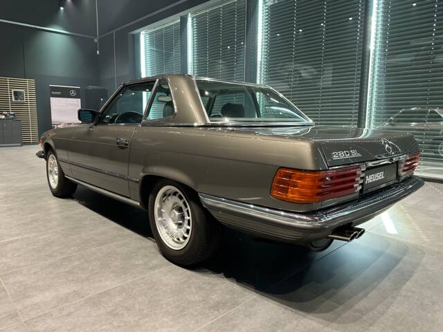 Mercedes-Benz 280 SL