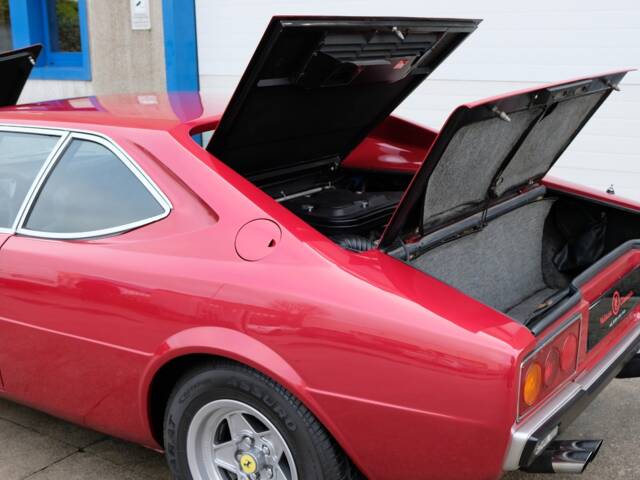 Ferrari Dino 308 GT4