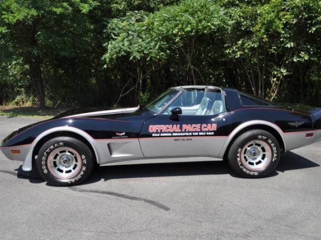 Chevrolet Corvette Indy Pace Car - C3 PACE CAR L 82