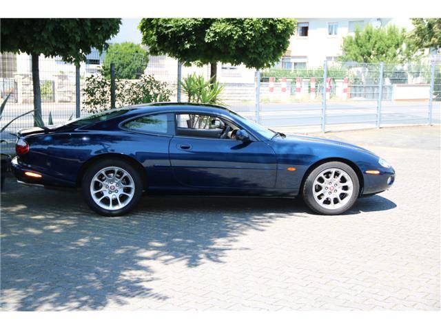 Jaguar XKR