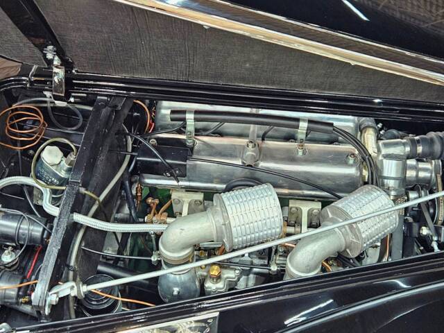 Riley 2.5 Litre RMC