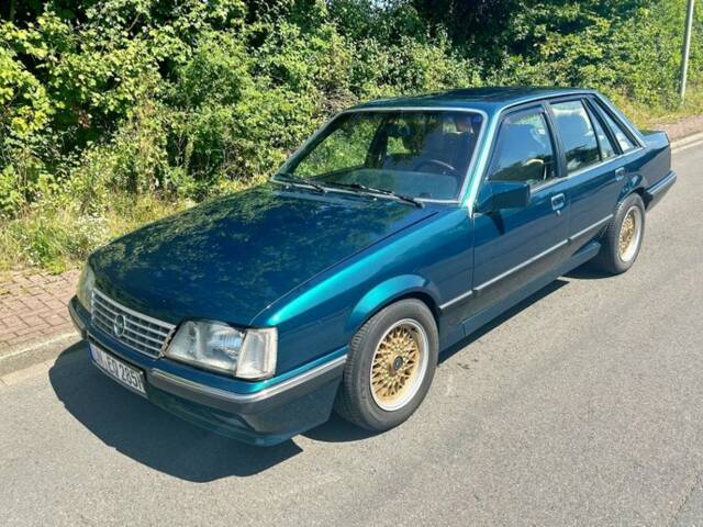 Image 1/7 of Opel Senator 3,0i (1985)