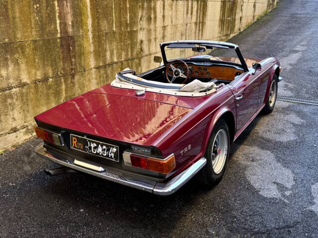 Triumph TR 6 PI
