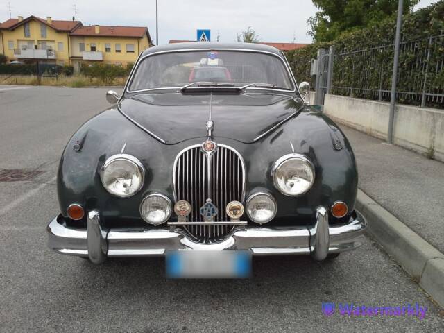 Bild 1/13 von Jaguar Mk II 2.4 (1962)