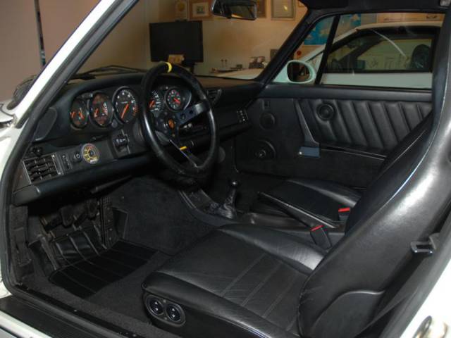 Porsche 911 Carrera 2
