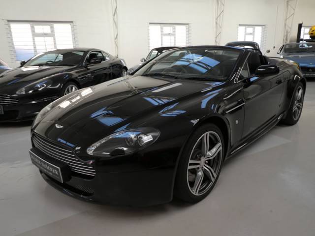 Aston Martin V8 Vantage