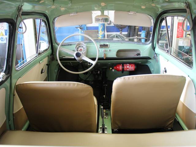 Steyr-Puch 700 C