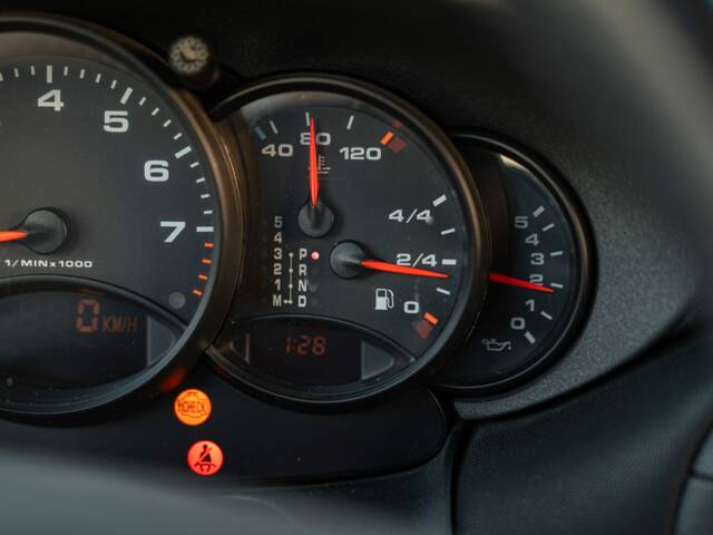 Porsche 911 Carrera 4