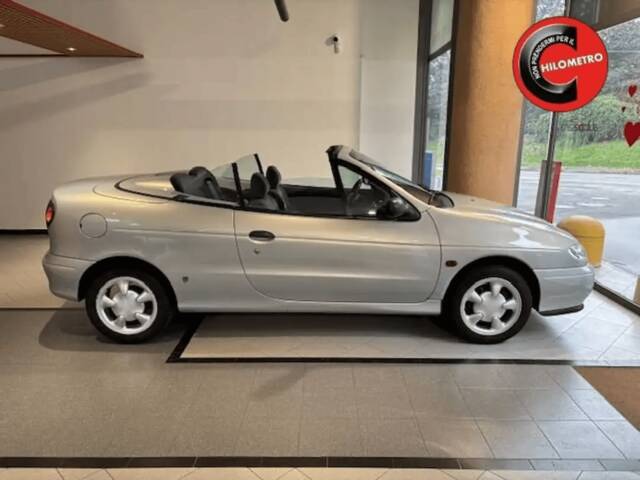 Image 1/13 of Renault Mégane 1.6 e (1998)