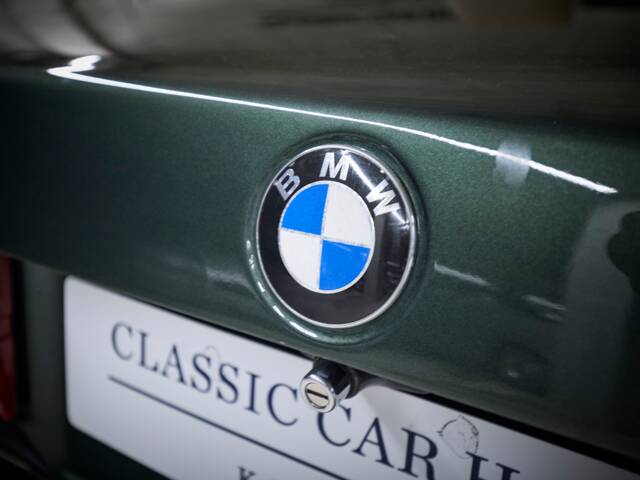 BMW 325i