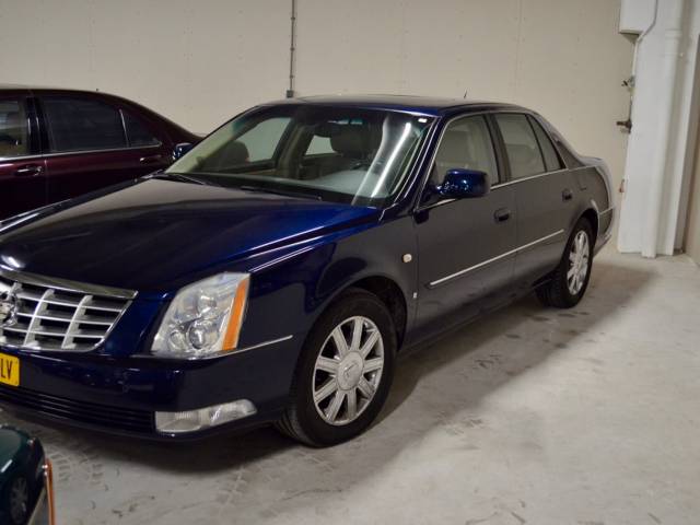 Image 1/19 de Cadillac DTS (2007)