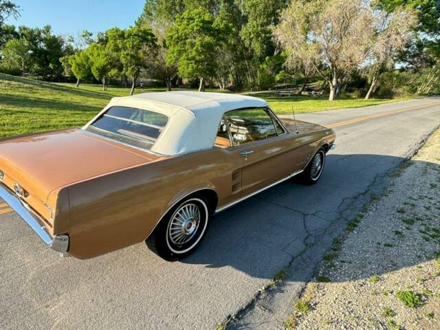 Ford Mustang 390