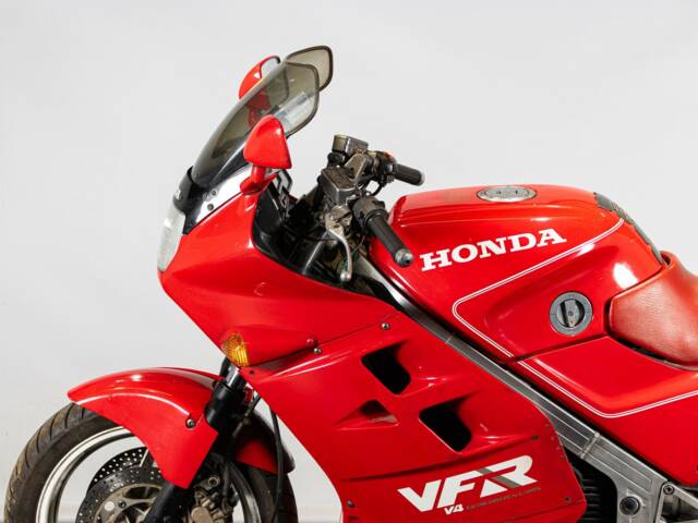 Honda VFR 750R RC 30