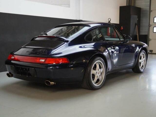 Porsche 911 Carrera