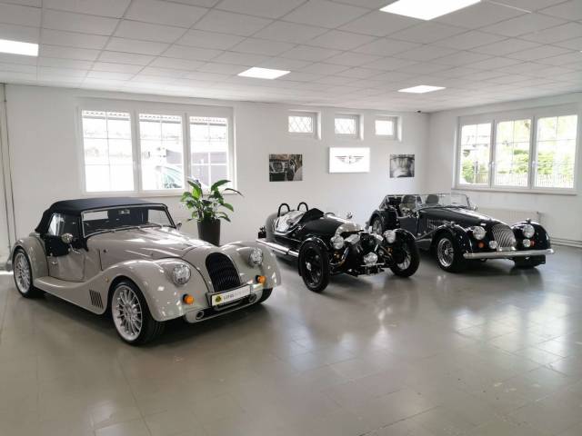 Morgan Plus 8