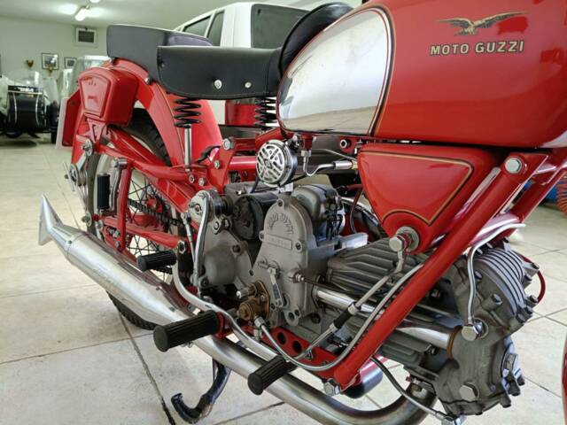 Moto Guzzi Falcone Sport
