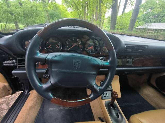 Porsche 911 Carrera