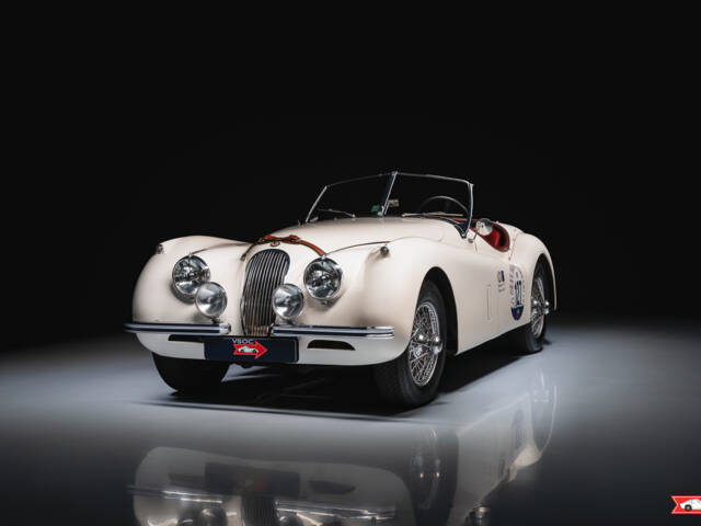 Image 1/21 of Jaguar XK 120 SE OTS (1954)