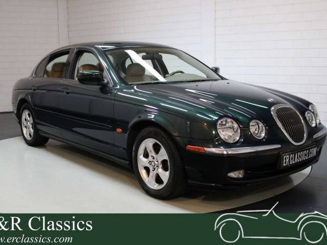 Image 1/30 of Jaguar S-Type 4.0 V8 (1999)