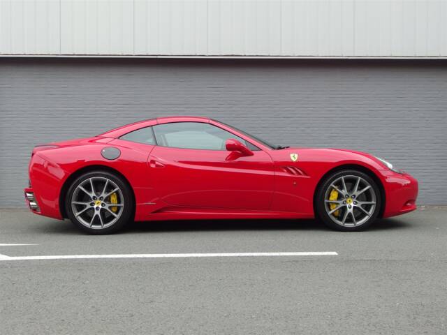 Ferrari California 30