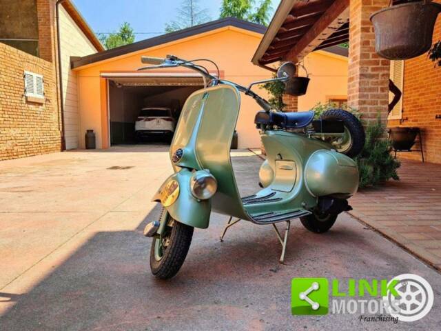 Piaggio Vespa 125