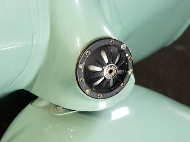 Piaggio Vespa 125