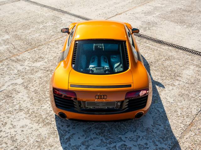 Audi R8 V10